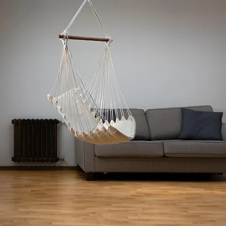 Old Loft, 2br, 7 Guests * ריגה